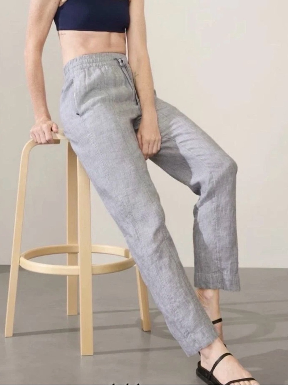 Athleta Light Gray Drawstring Linen-Blend Chinos 100%linen SP